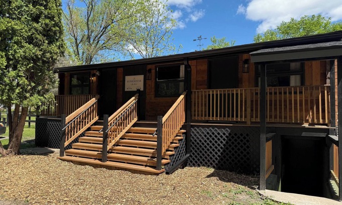Wisconsin Dells Otro | Farmhouse & Cabin - Sleeps 30 people - Trails, Wine Lounge, Firepit, Retreat