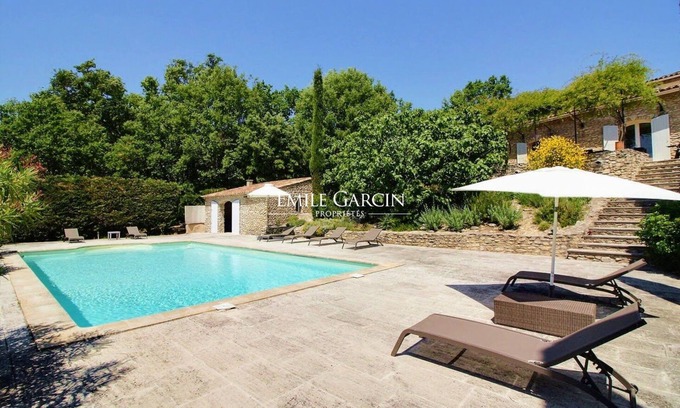 Lourmarin Otro | Farmhouse for rent in Lourmarin, a haven of peace on the edge of the southern Luberon region