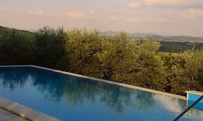 Chianciano Terme Casa | Farmhouse in the Tuscan countryside, swimming pool. Hot springs, art cities, Etruscan archaeology
