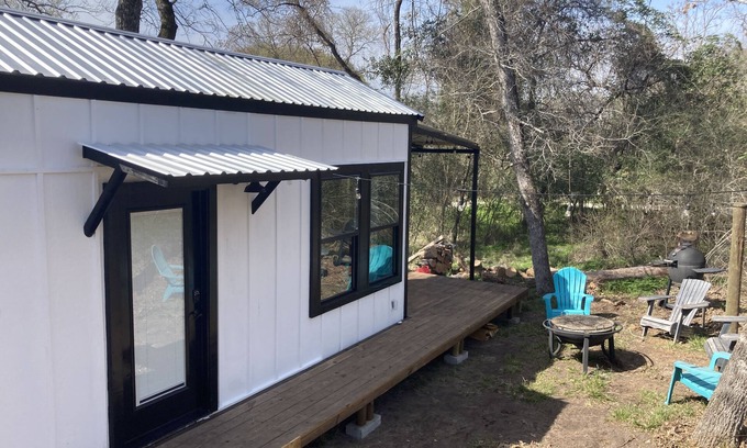 Anderson Otro | Farmhouse tiny home