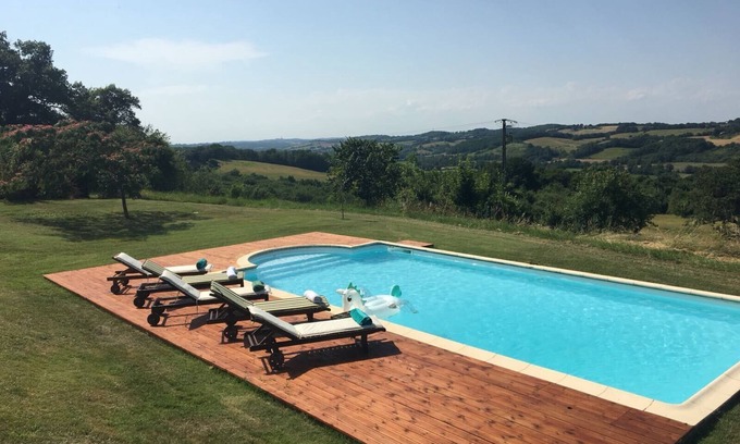 Louslitges Casa | Excepcional casa con magníficas vistas: situada en 11 hectáreas de terreno