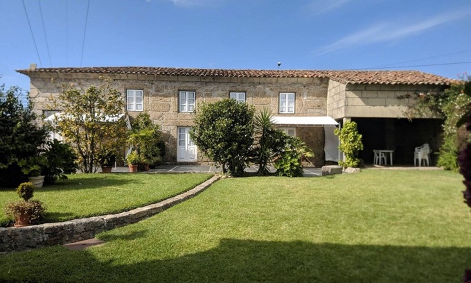Rates Casa | Farmhouse with swimming pool and tennis court!