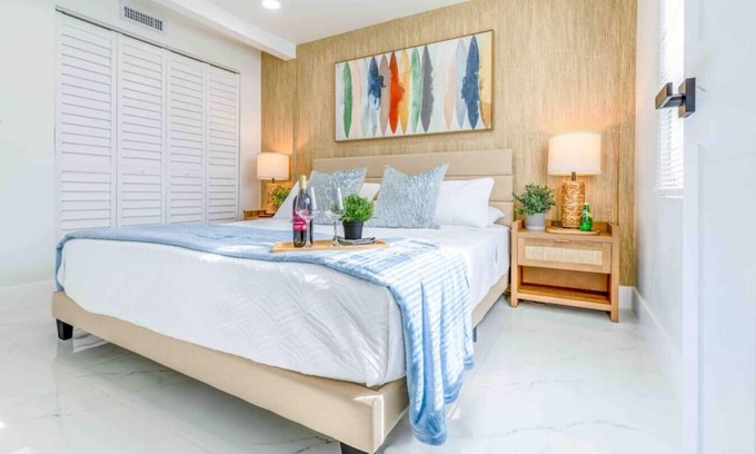 Gladeview Casa | Fast Wi-Fi | 10 Min Wynwood | Laundry | Fire Pit