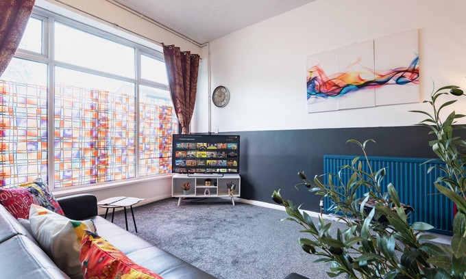 Hull Casa | Favour Spacious Inn By Jesouth