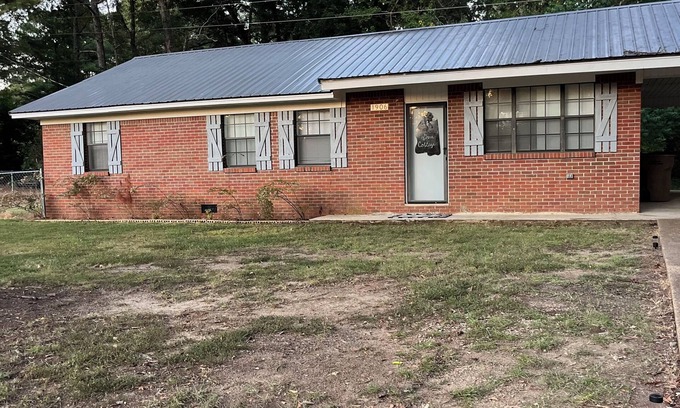 Mantachie Cabaña | Fawn Grove cottage