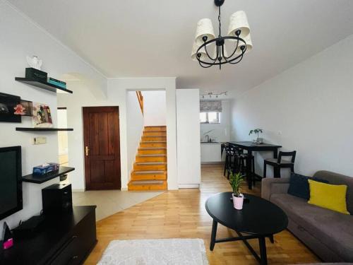 Odorheiu Secuiesc Apartamento | Fay-home