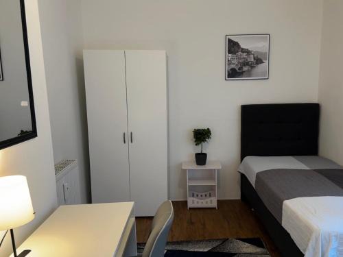 City-Ost Casa | FC Dortmund Center - Single Room