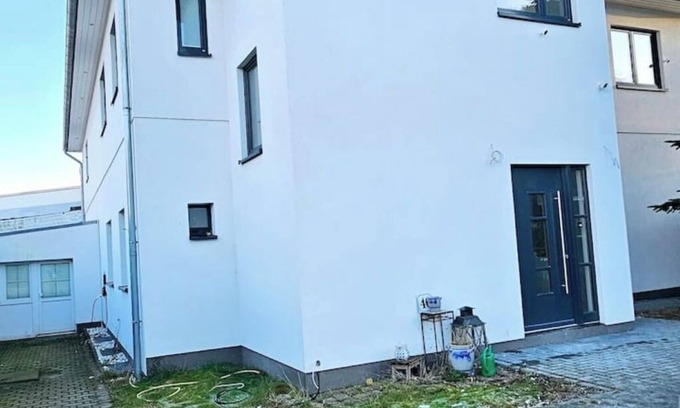 Buckow Casa | FEE Penthouse Berlin Buckow