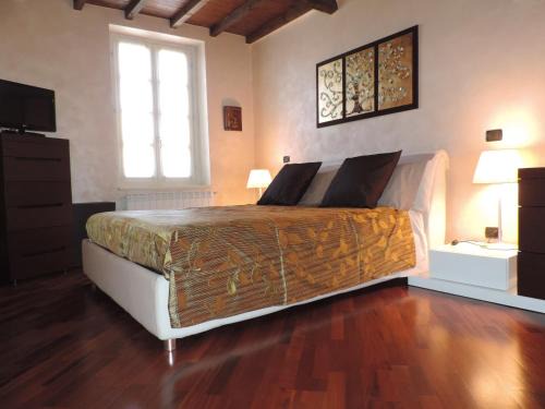 Aggregazione Rionale 1 Apartamento | Feeling at Home - Varese Apartment