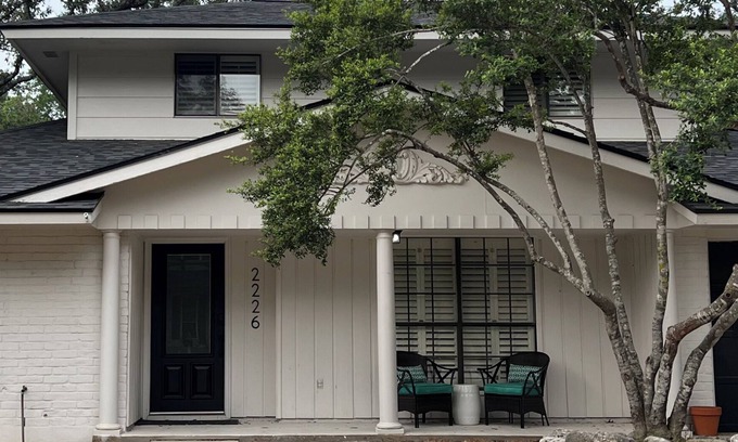 North San Antonio - SAT Casa | Feels like home. Cozy home in a quiet family-friendly neighborhood.