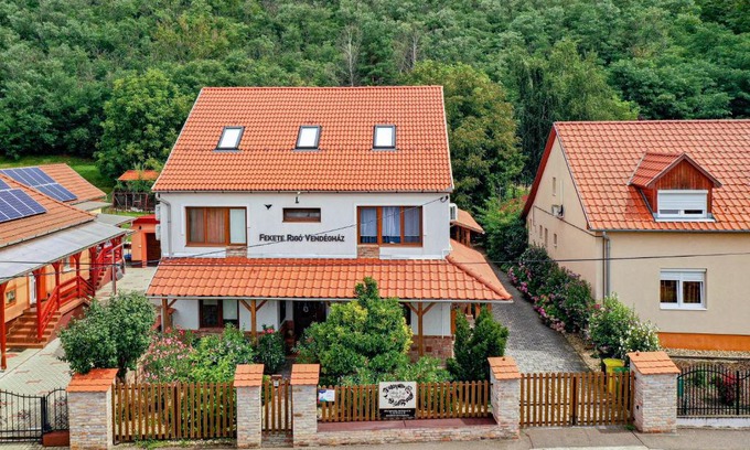 Egerszalok Apartamento | Fekete Rigó Vendégház