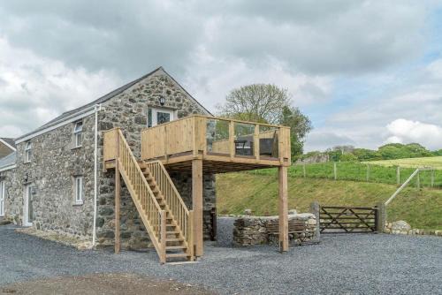 Dinas Casa | Felin-Pennarth