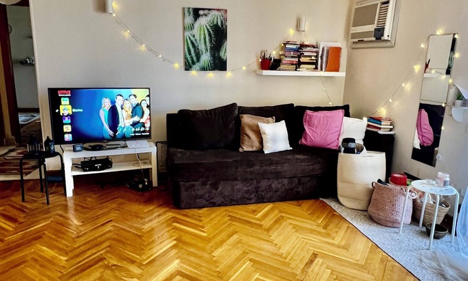 Agouza Apartamento | “Females Only” Beautiful apartment in the heart of Sheikh Zayed.