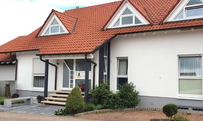 Wachenheim an der Weinstrasse Apartamento | Ferienwohnung Weiß Wachtenburg