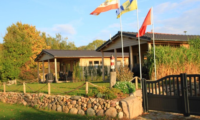 Techentin Casa | Ferienhäuser Seeblick