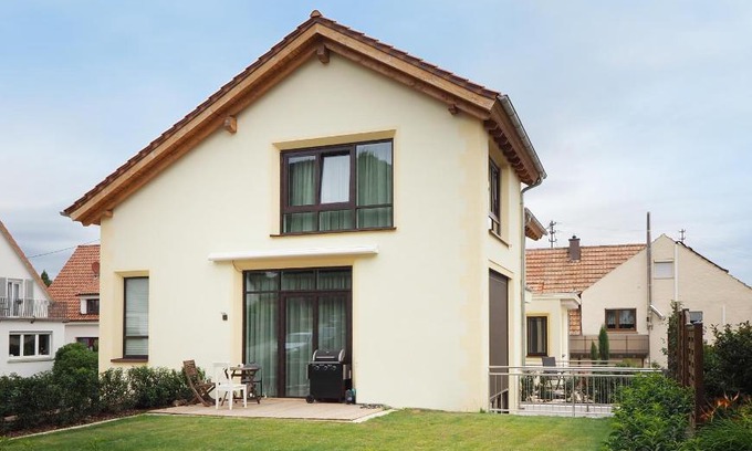 Neustadt-Hambach Casa | Ferienhaus Alte Glaserei
