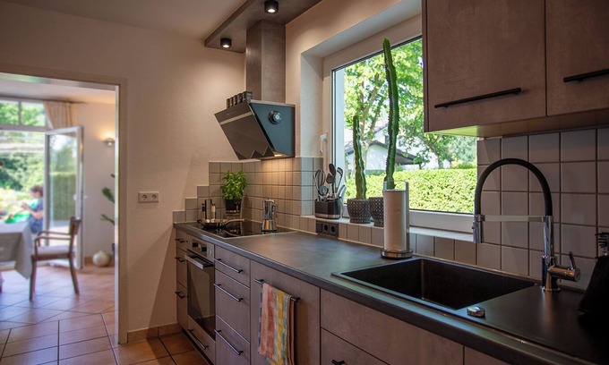 Eslohe Apartamento | Ferienhaus, 135qm, 3 Schlafzimmer, max 5 Personen