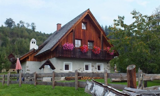 Neumarkt in Steiermark Otro | Ferienhaus "alte Schmiede" - Ferienhaus/3 Schlafräume/ Dusche, WC