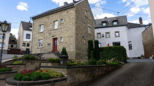 Volkesfeld Casa | Ferienhaus Alte Schule