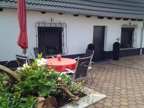 Oberhausen Apartamento | Ferienhaus am Erlenbach