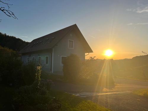 Welten Apartamento | Ferienhaus am Hof Zotter
