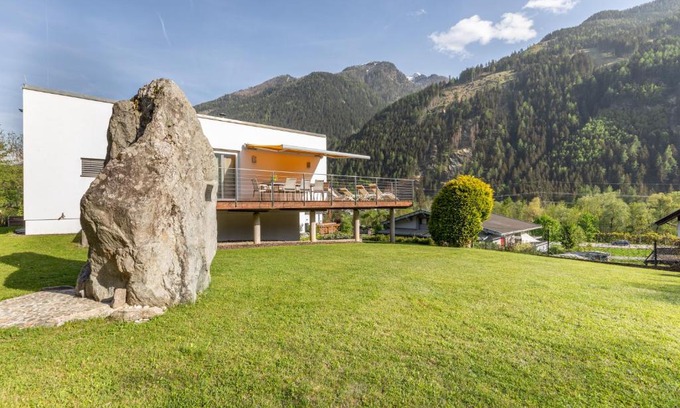 Flattach Apartamento | Ferienhaus Bergpanorama mit Sauna & großem Garten