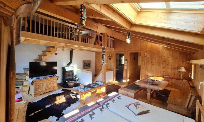 Klosters-Serneus Casa | Ferienhaus & Ferienwohnung Wiñay Wayna Gotschna Blick Klosters
