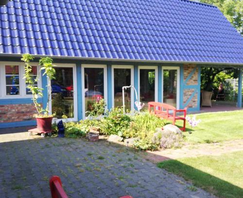 Alt Krenzlin Casa | Ferienhaus im Grünen mit Grillmöglichkeit