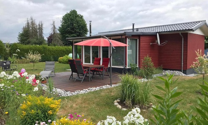 Helferskirchen Casa | Ferienhaus mit Sauna und großem Garten, Hunde willkommen