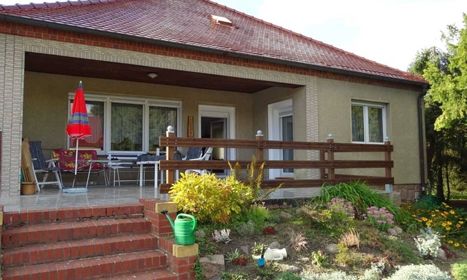 Pouch Casa | Ferienhaus Oma Inge Zwischen Goitzsche und Muldestausee Haustierfreundlich !