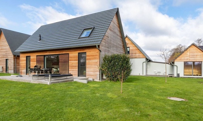 Burg Apartamento | Ferienhaus Prestige, 3 Schlafr., Wohnr./küchenz., Du/wc - Kauperhof