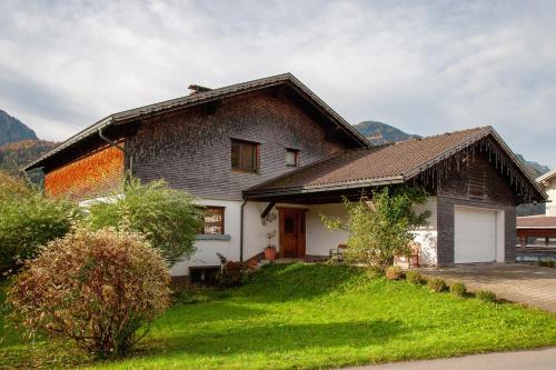 Bizau Casa | Ferienhaus Villa Kanisblick