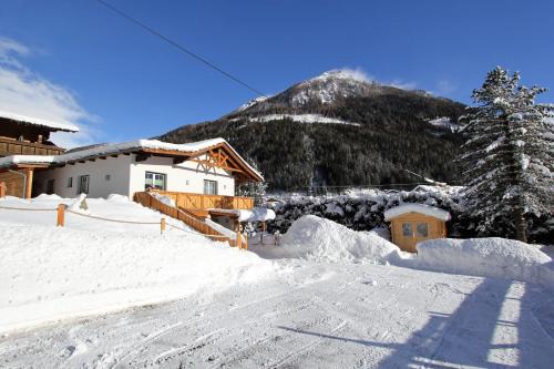Mallnitz Apartamento | Ferienhaus Weixelbraun