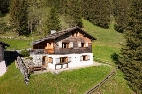 Triesenberg Apartamento | Ferienhaus Wisli