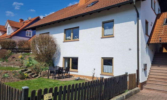Bischofsheim an der Rhon Apartamento | Ferienwohnung Chrissi