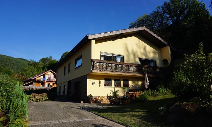 Bruchweiler-Baerenbach Apartamento | Ferienwohnung Jüngstbergblick
