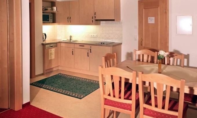 Lofer Apartamento | Ferienwohnung 6/2 Schlafräume/dusche, WC - Ferienwohnungen Auer