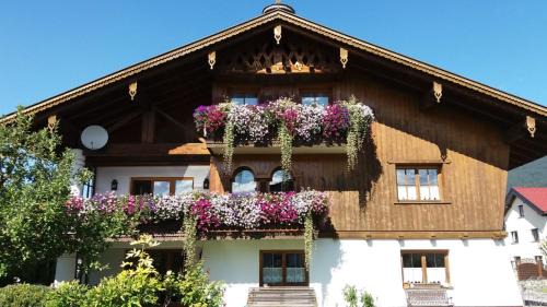 Pflach Apartamento | Ferienwohnung AlMa
