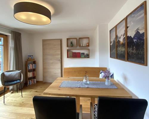 Weißach Apartamento | Ferienwohnung Alpenglück