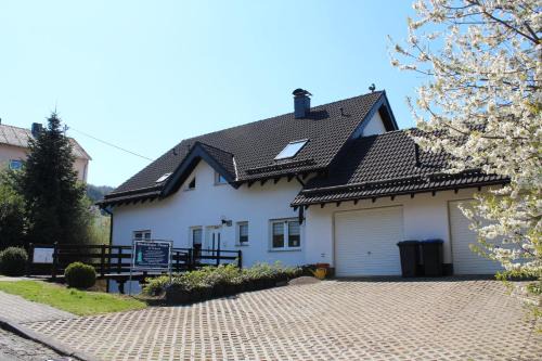 Udersdorf Apartamento | Ferienwohnung am Eifelsteig Vulkaneifel-Auszeit