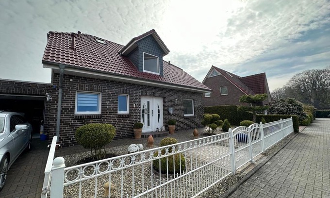 Rustersiel Apartamento | Ferienwohnung am Hafen Rüstersiel
