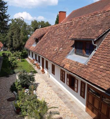 Fuerstenfeld Apartamento | Ferienwohnung am Hauptplatz