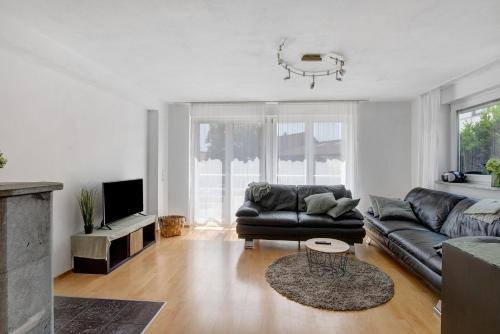 Zwiefalten Apartamento | Ferienwohnung am Hof