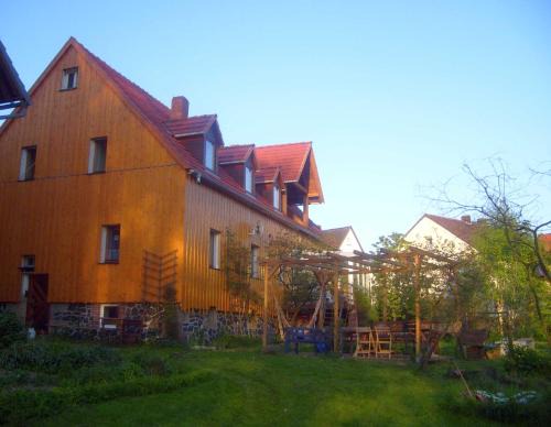 Linsingen Apartamento | Ferienwohnung Am Jakobsweg