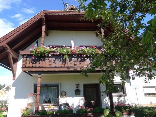 Augsdorf Apartamento | Ferienwohnung Kusternik
