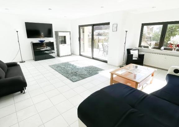 Kronau Apartamento | Ferienwohnung Balu