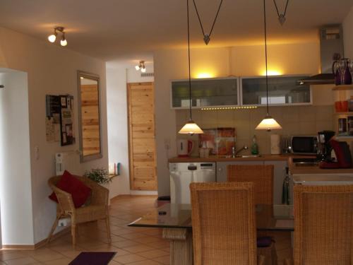 Issel Apartamento | Ferienwohnung Berweiler