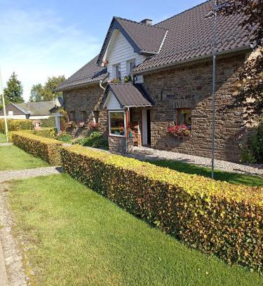 Hofen Apartamento | Ferienwohnung Biebes