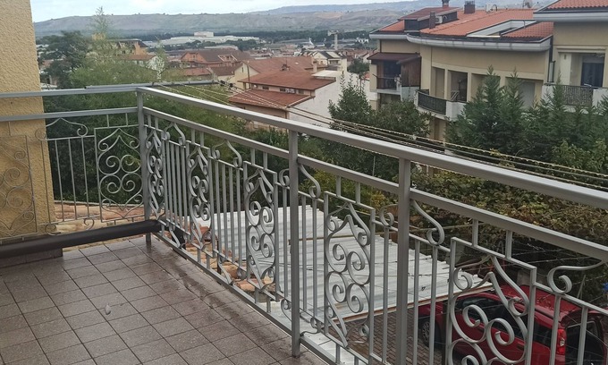San Salvo Casa | Ferienwohnung bis 6 Pers. in Stadthaus, 5 km zum Meer, Sandstrand