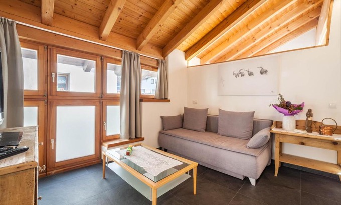 Burgusio Apartamento | Ferienwohnung Burgeis